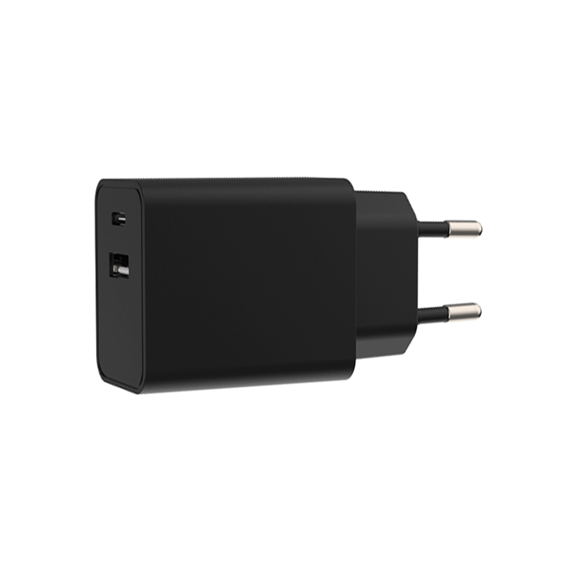 USB-A + USB-C OPLADER ZWART 5V 3A